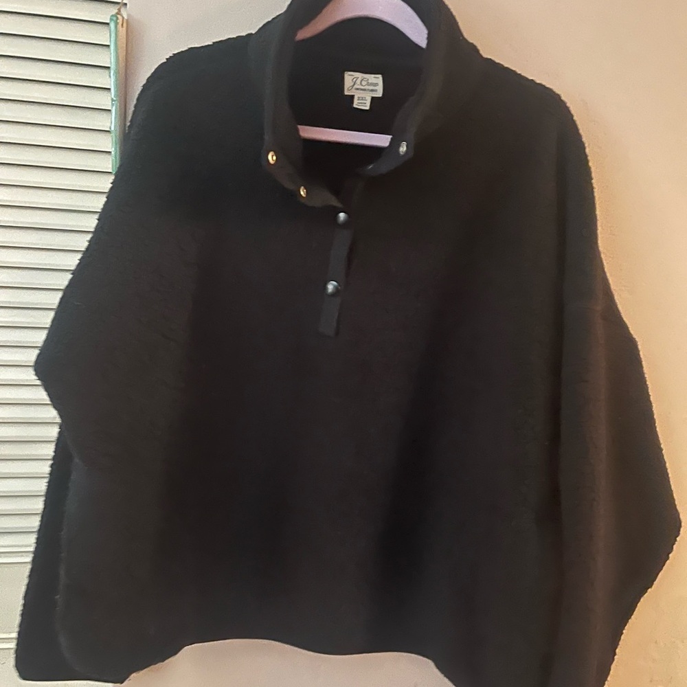 J. Crew Black Women's fleece pullover . Size XXL.